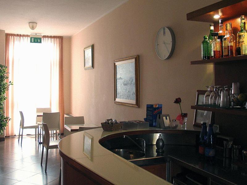 Hotel Stazione Livorno Bagian luar foto